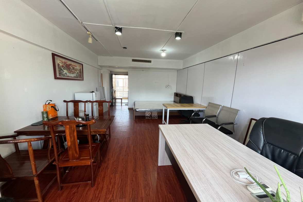 玛依拉山庄  1室1厅11卫   1600.00元/月室内图1