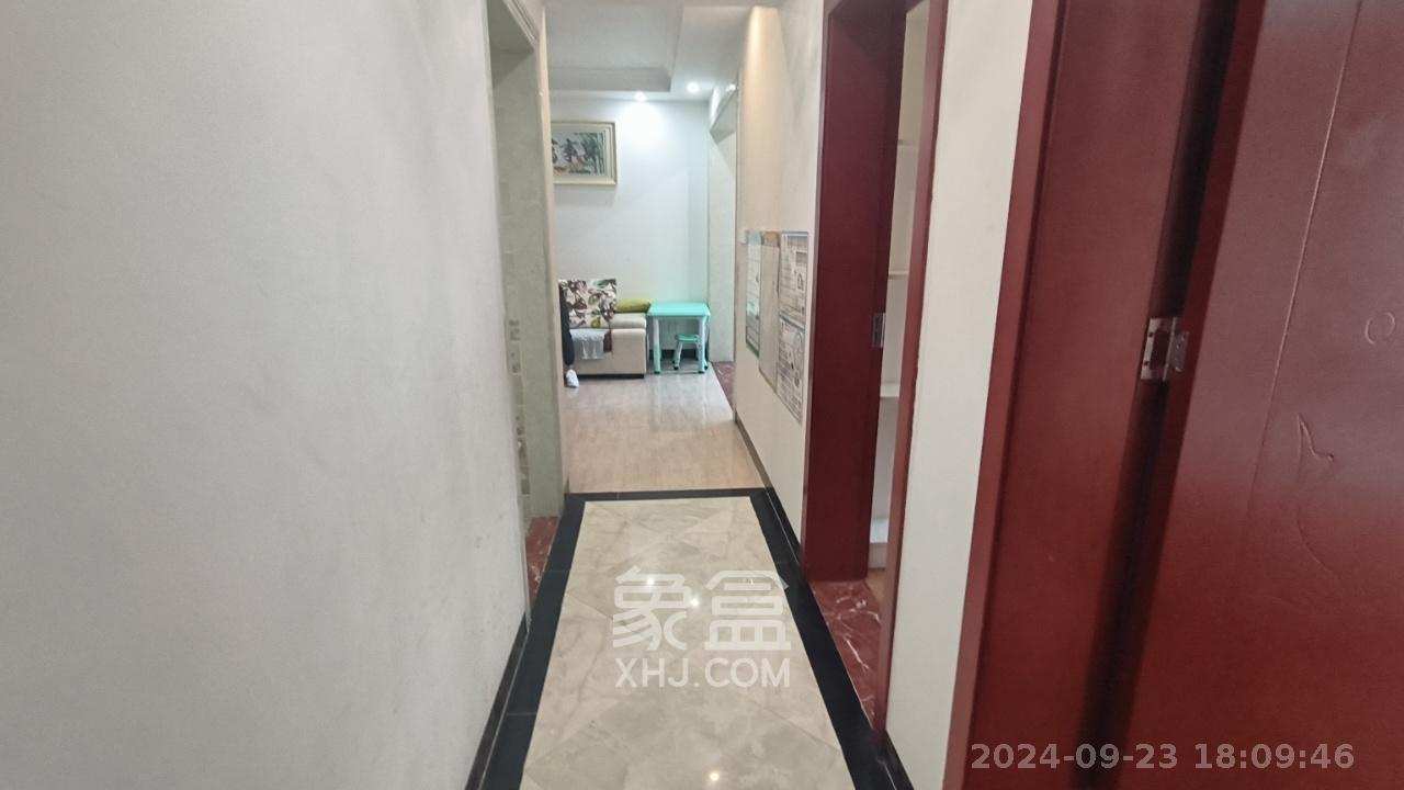 绿地之窗  3室1厅1卫   2500.00元/月室内图