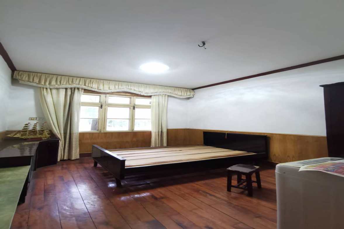 棉纺厂单位房  3室2厅1卫    700.0元/月室内图