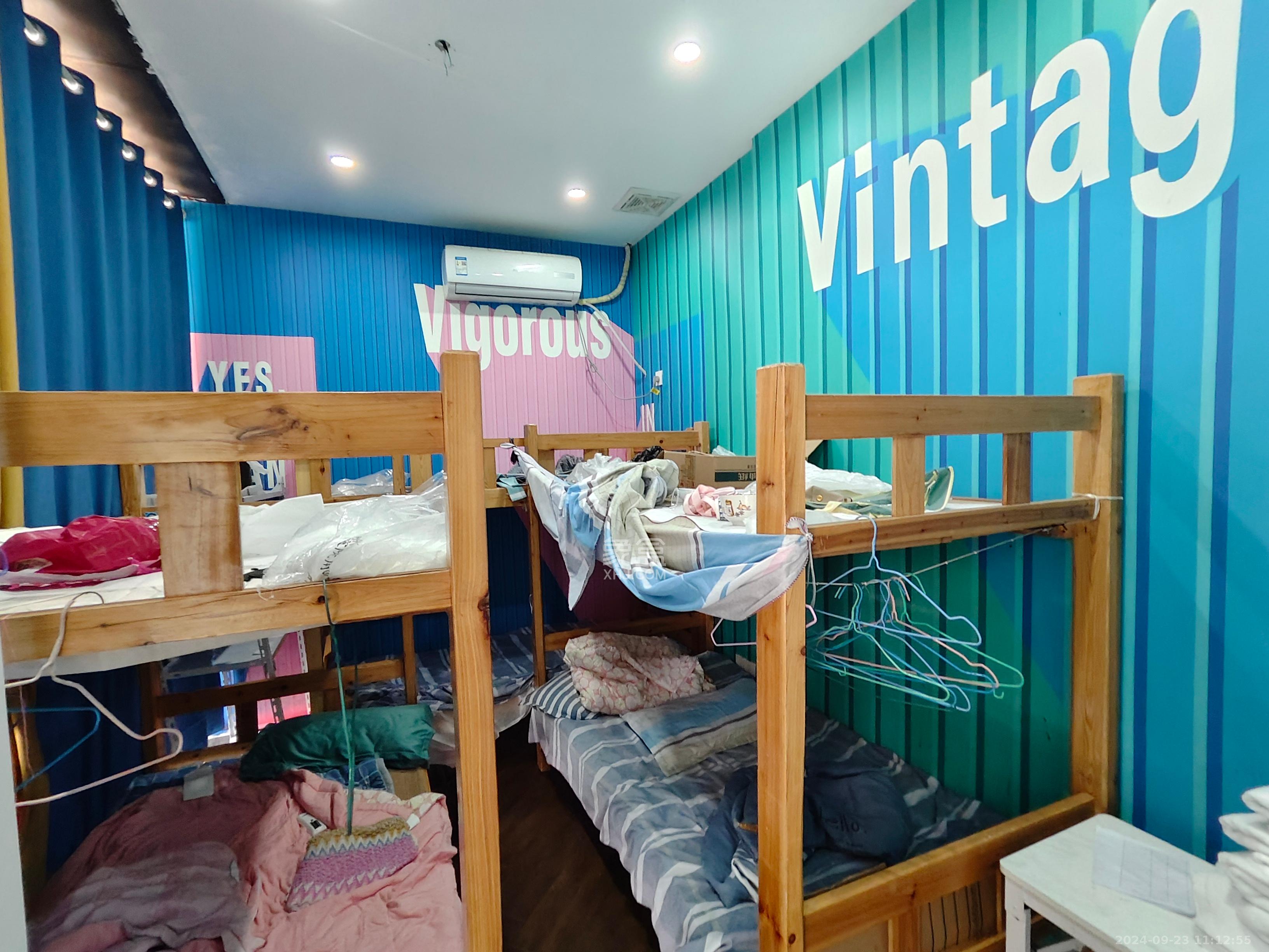 和泓梅溪四季   142.14㎡      5600.0元/月