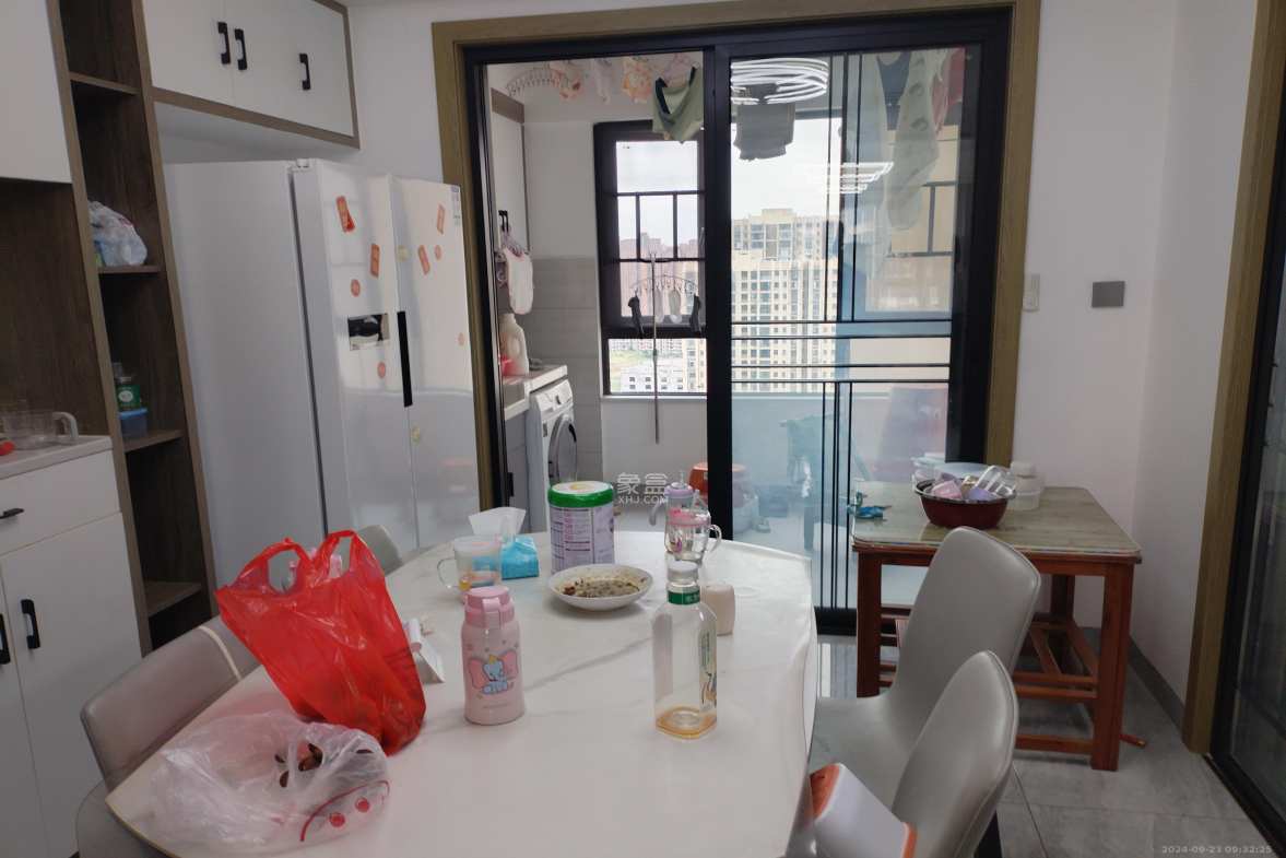 美的莲城首府  4室2厅2卫   100.00万户型图