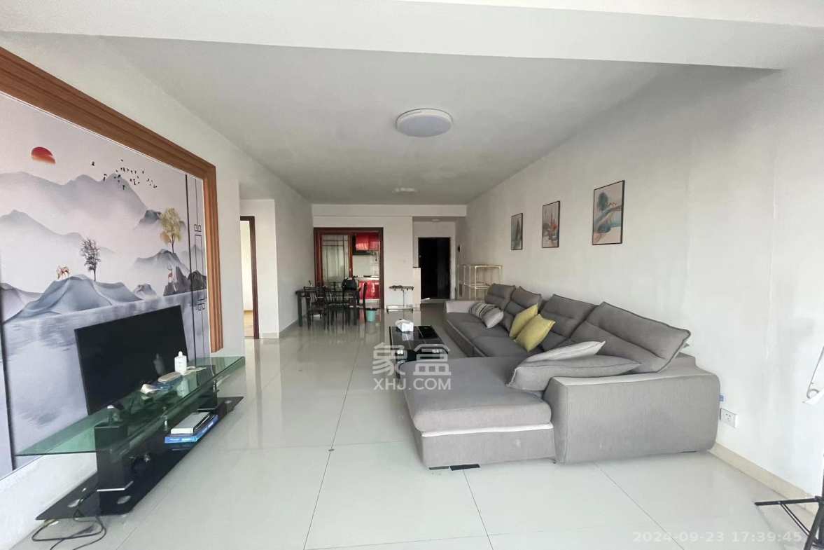 新盛珑璟台  2室2厅1卫    2300.0元/月 新盛珑璟台  2室2厅1卫    2300.0元/月室内图