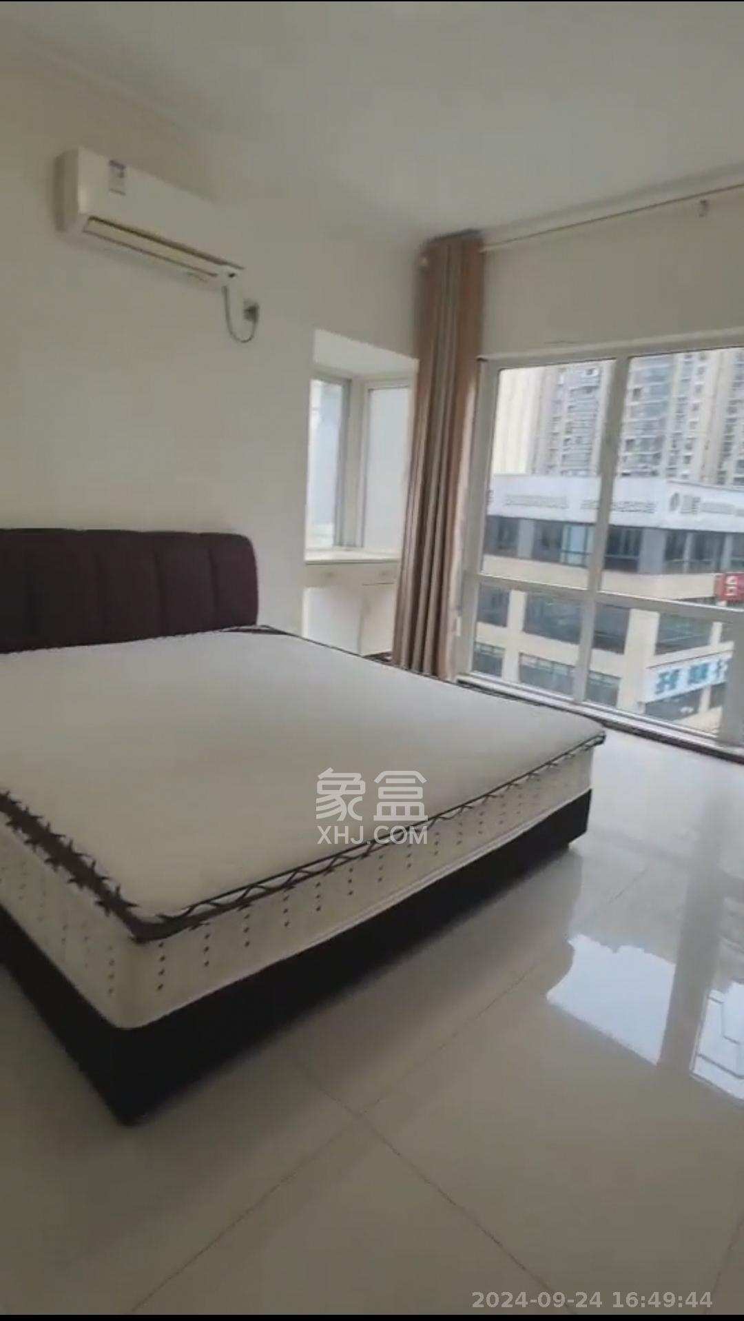 泊爱蓝湾  3室1厅1卫   2800.00元/月室内图