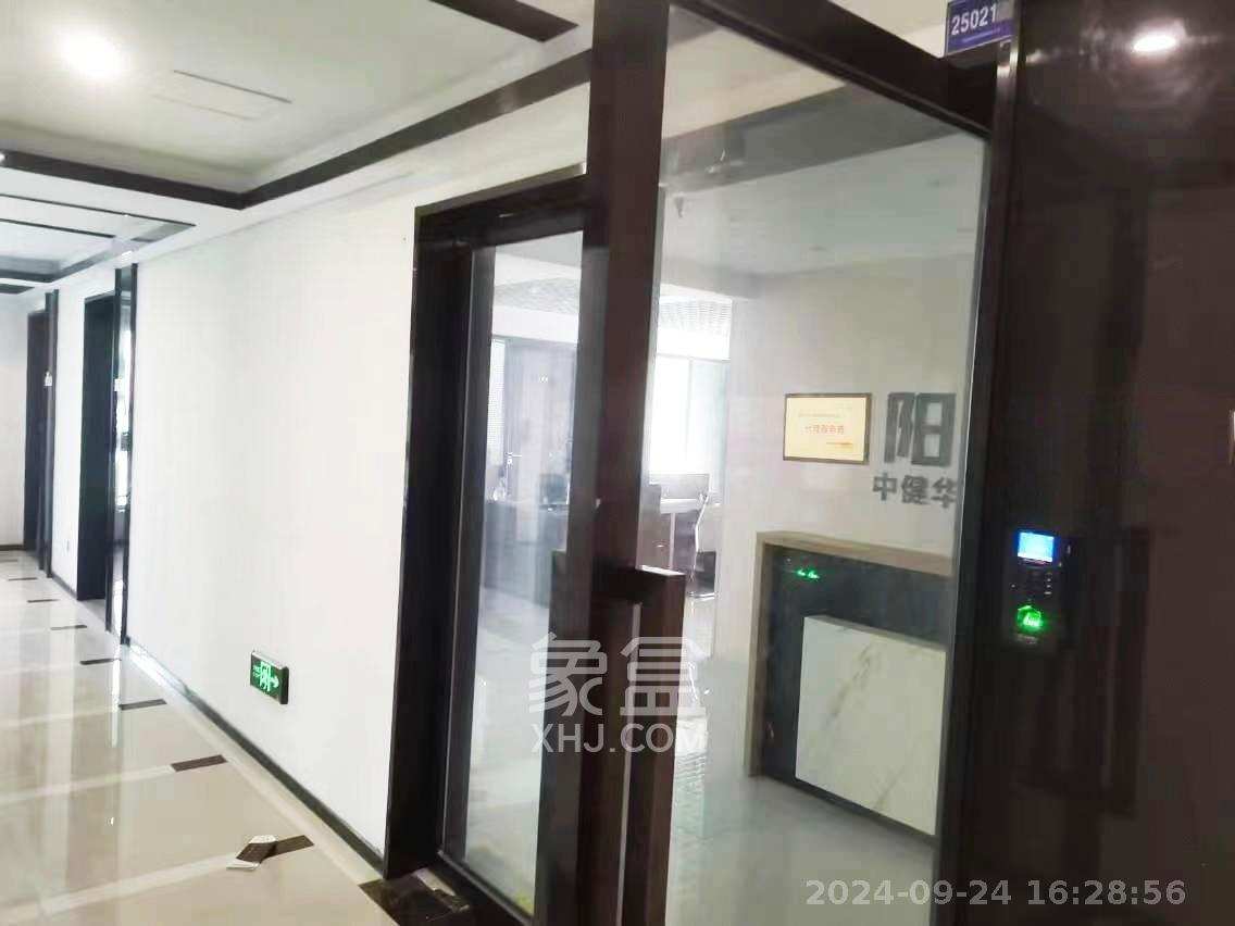 复地星光天地  3室2厅2卫   6000.00元/月室内图