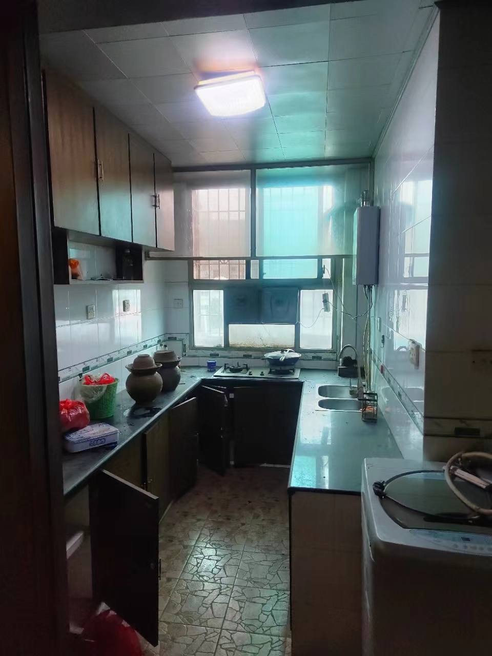 金山花园+煤碳公司  3室2厅1卫   1080.00元/月室内图