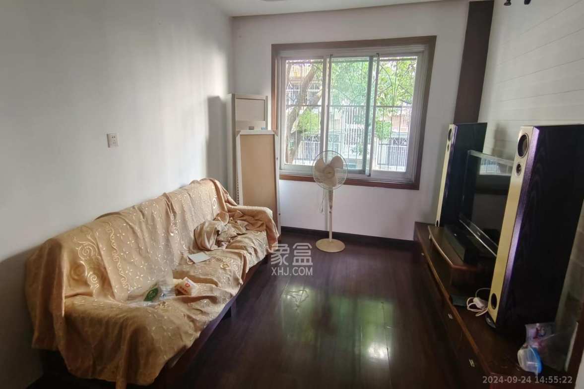 输变电局宿舍  2室1厅1卫   1400.00元/月室内图