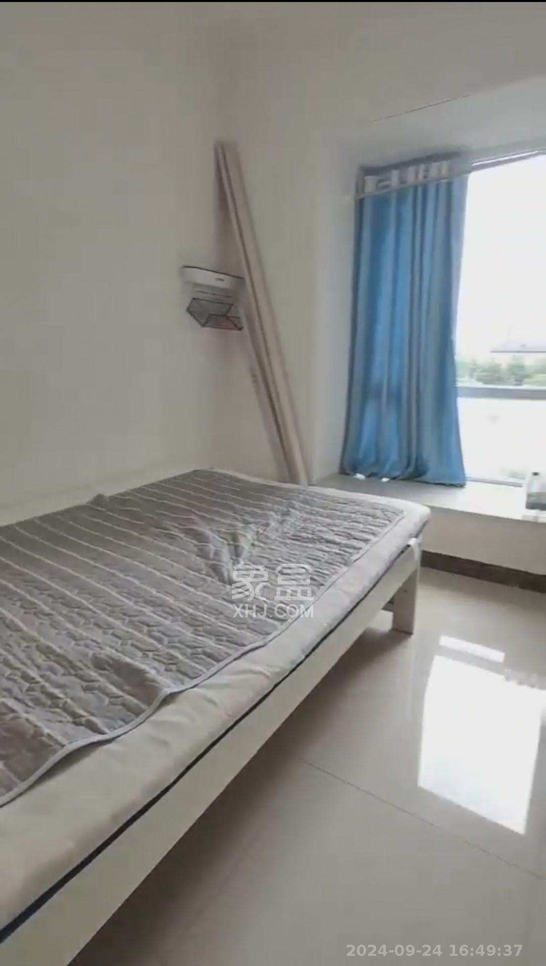 泊爱蓝湾  3室1厅1卫   2800.00元/月室内图