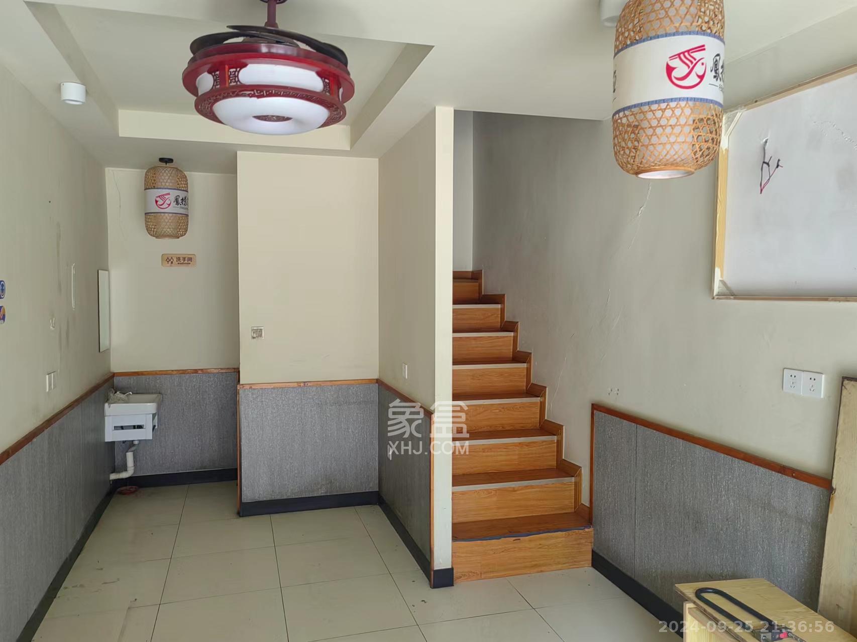 中南汽车世界   21.98㎡      4800.0元/月室内图