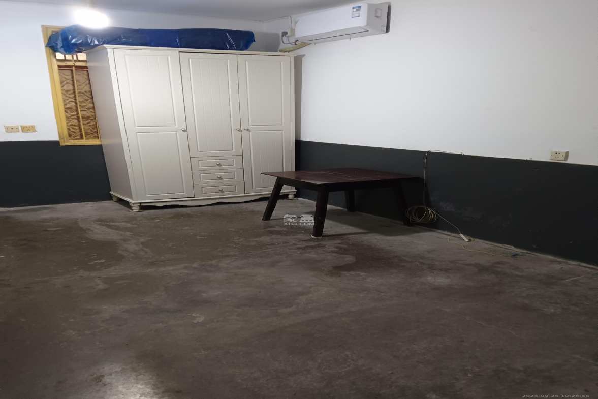 荷叶塘社区（雨花区）  1室1厅1卫   1300.00元/月室内图1