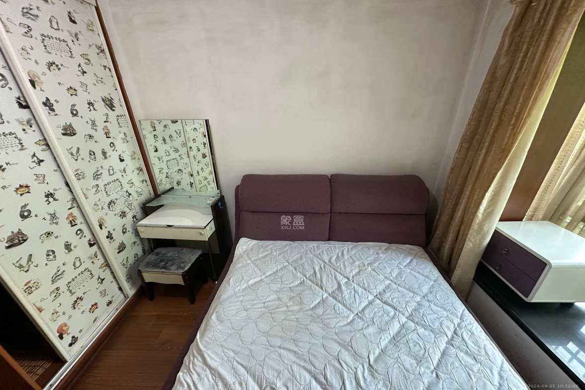 仁和家园  3室1厅2卫   1600.00元/月室内图