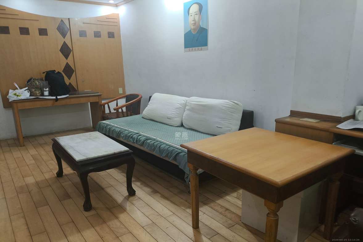 向韶村  3室2厅1卫   1900.00元/月室内图