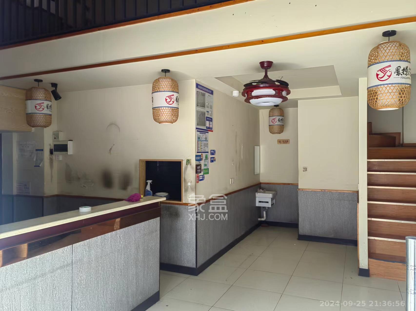 中南汽车世界   21.98㎡      4800.0元/月室内图