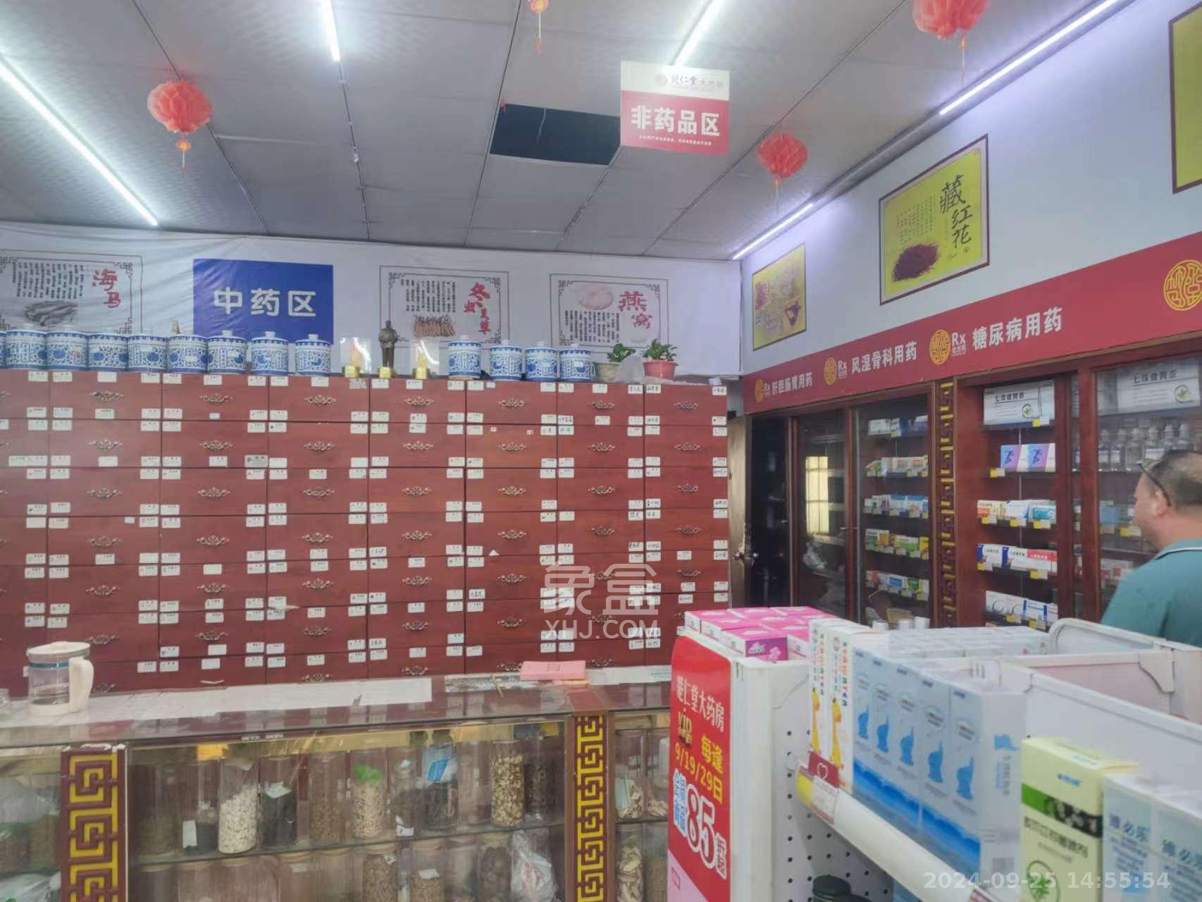 洞井商贸城   100.0㎡     6400.00元/月室内图