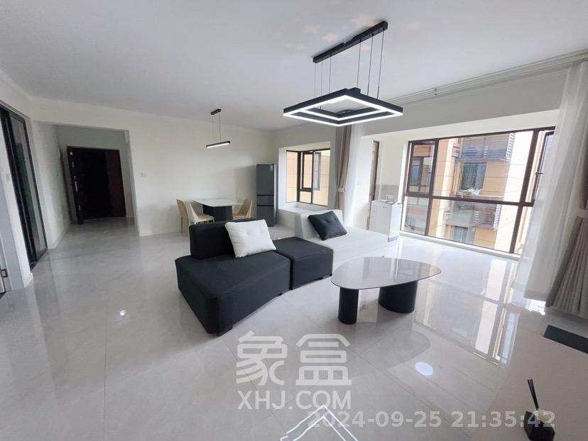 尚东金河湾  4室2厅2卫   4200.00元/月室内图1