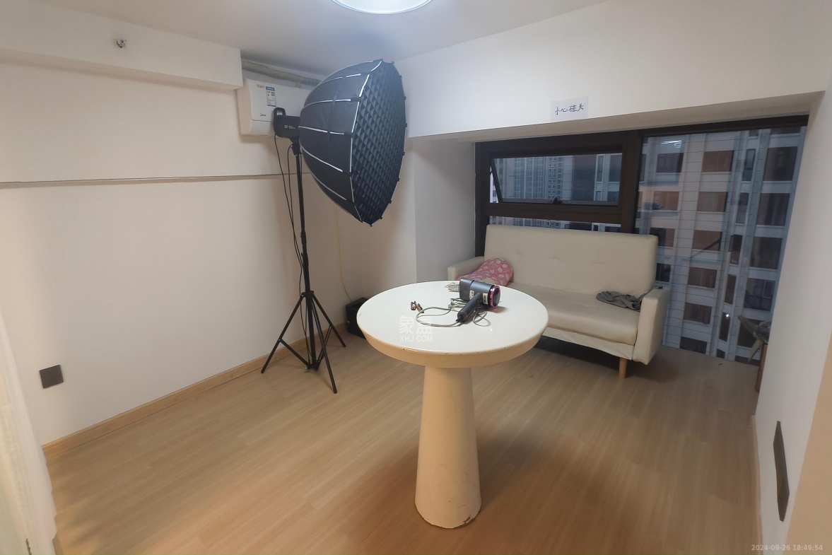 富兴时代御城 1室1厅1卫 3400.0元/月 富兴时代御城 1室1厅1卫 3400.0元/月室内图