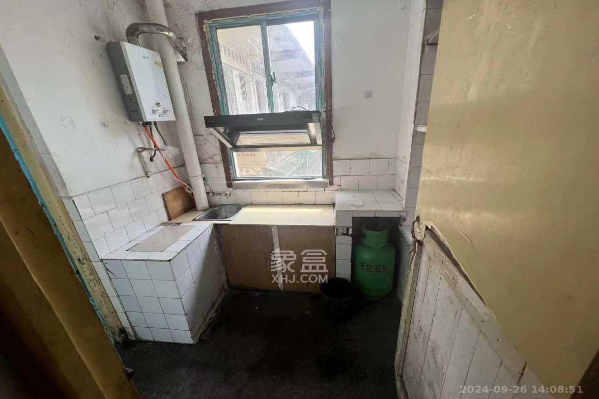 肇家（嘉）坪散盘  2室2厅1卫   1600.00元/月室内图