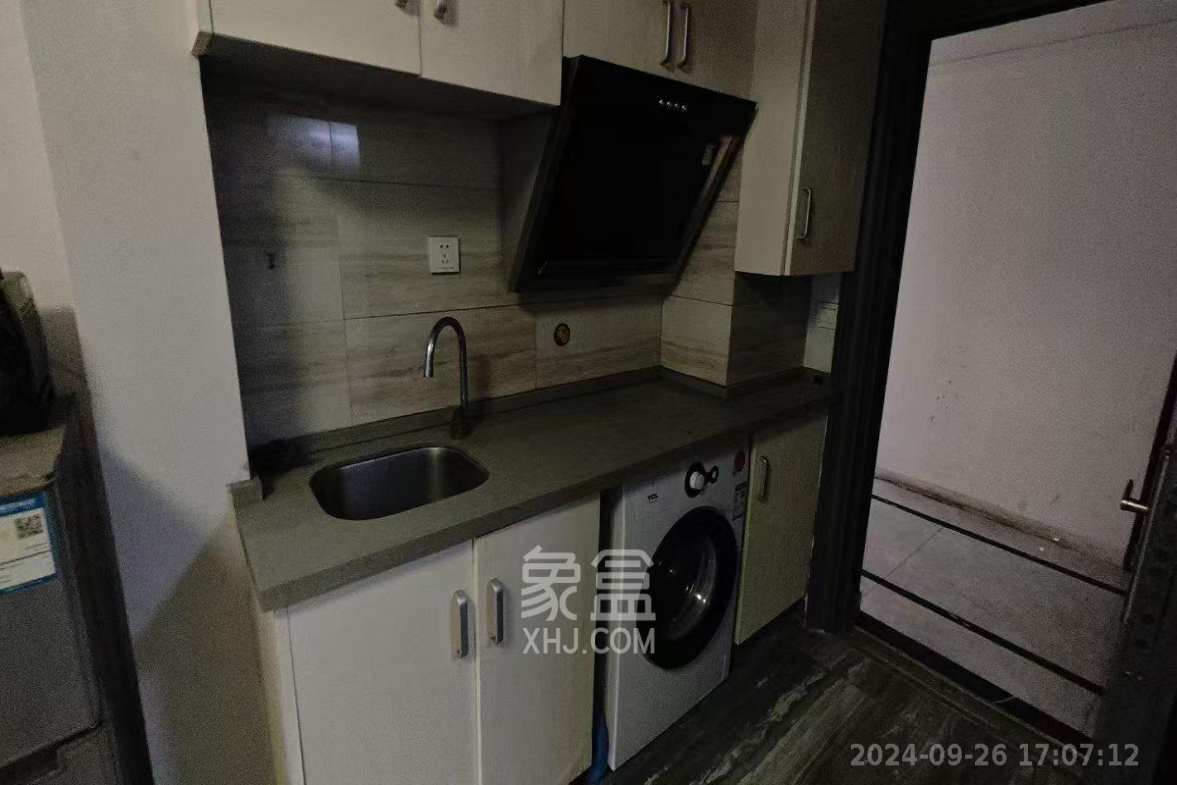 拿铁空间  1室1厅1卫   1300.00元/月室内图