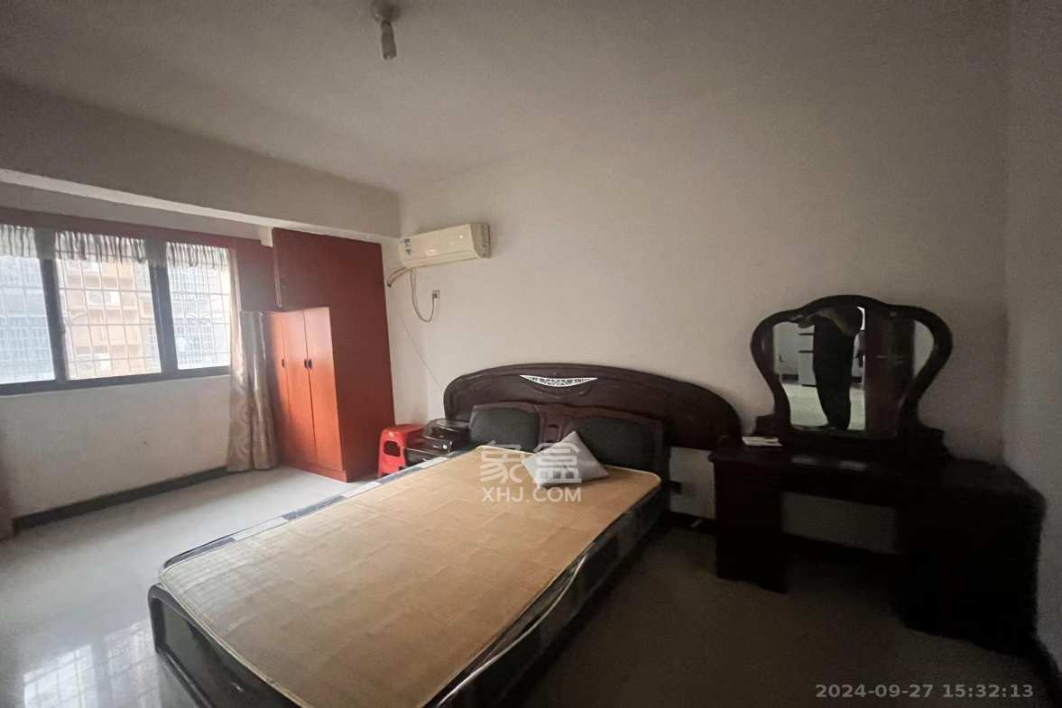 合丰安置小区  2室2厅1卫    1600.0元/月室内图