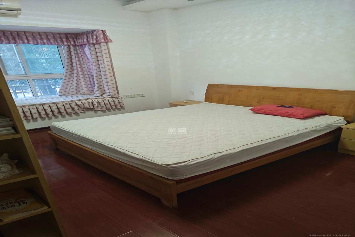 东城名苑  2室2厅1卫    1500.0元/月室内图