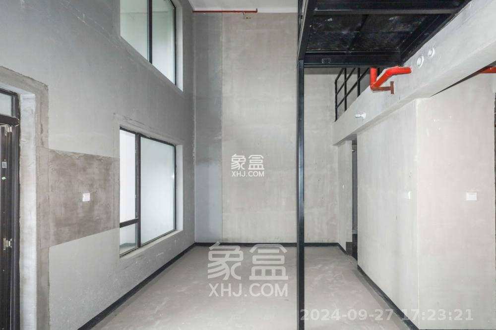 建发央著  3室2厅2卫   2200.00元/月室内图
