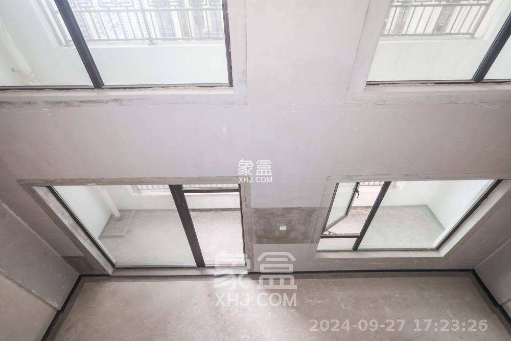 建发央著  3室2厅2卫   2200.00元/月室内图