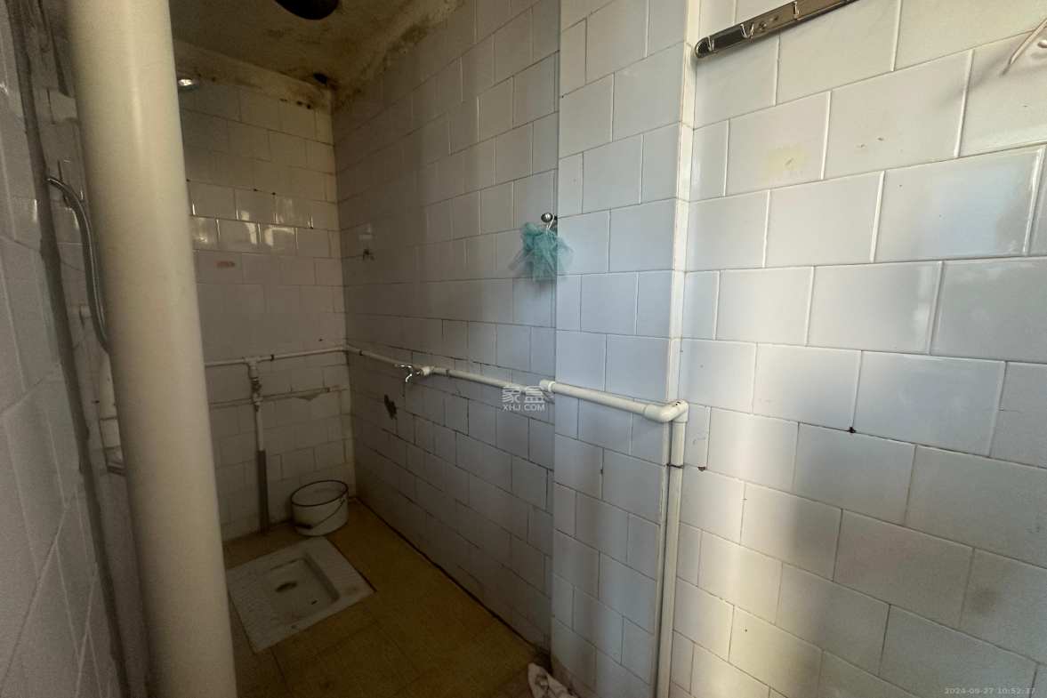 荣安宿舍  2室1厅1卫    1100.0元/月室内图