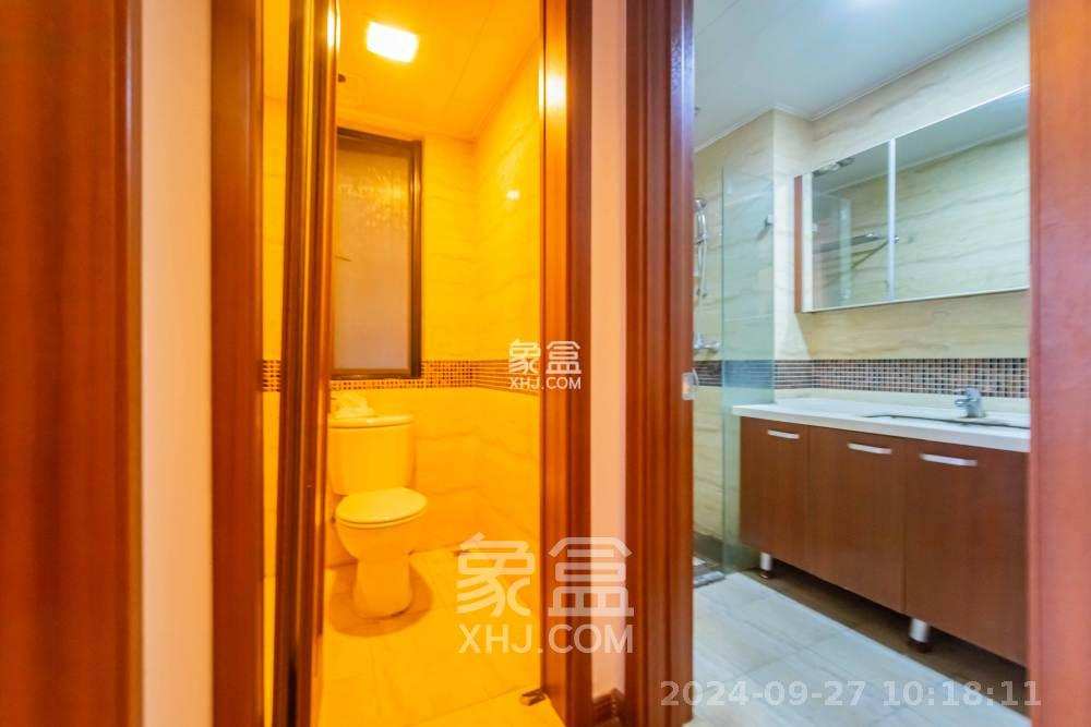 万科金域华府二期  3室2厅1卫   2500.00元/月室内图