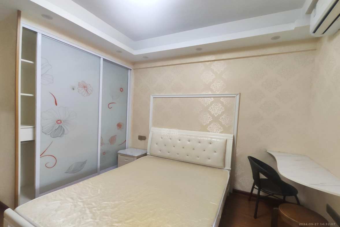 中建御山和苑  1室1厅1卫   1200.00元/月室内图
