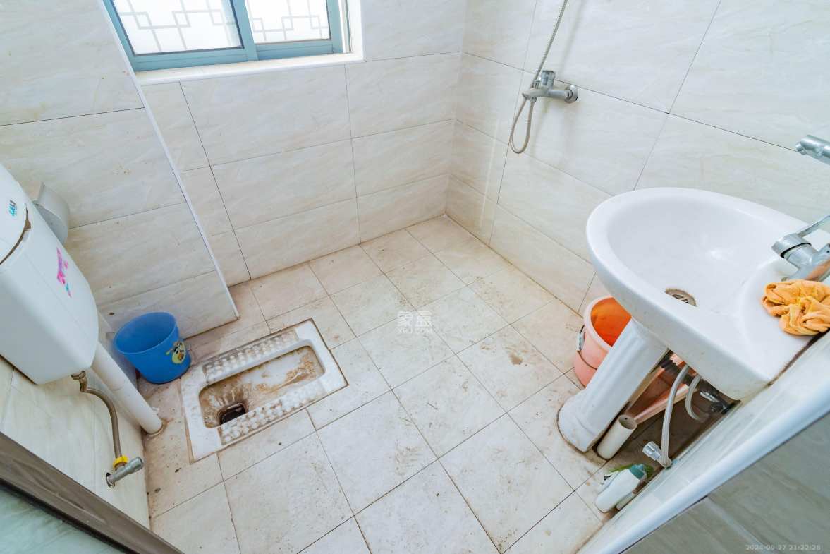 雄新水印廊桥（雄新华府）  2室2厅1卫   1600.00元/月室内图