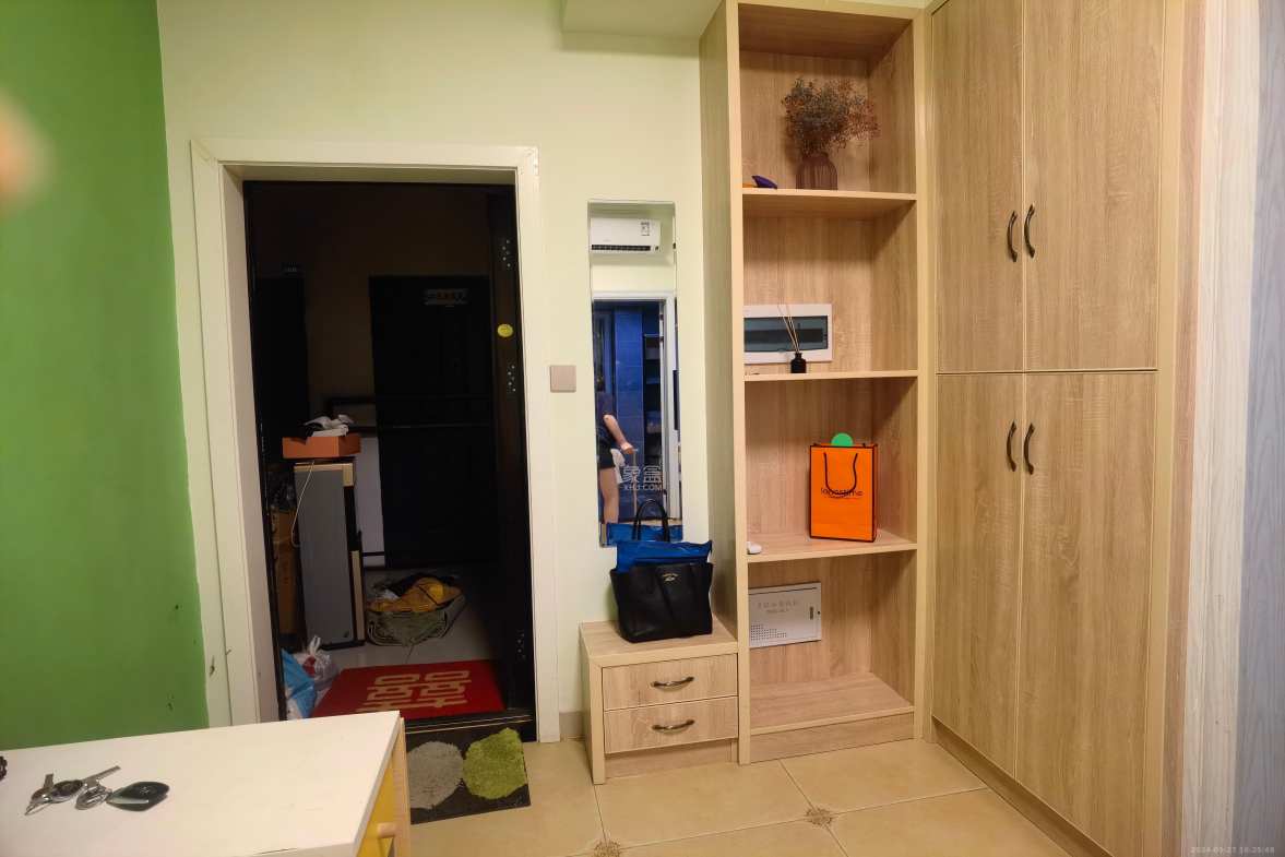 雍景园  1室1厅1卫   2800.00元/月室内图