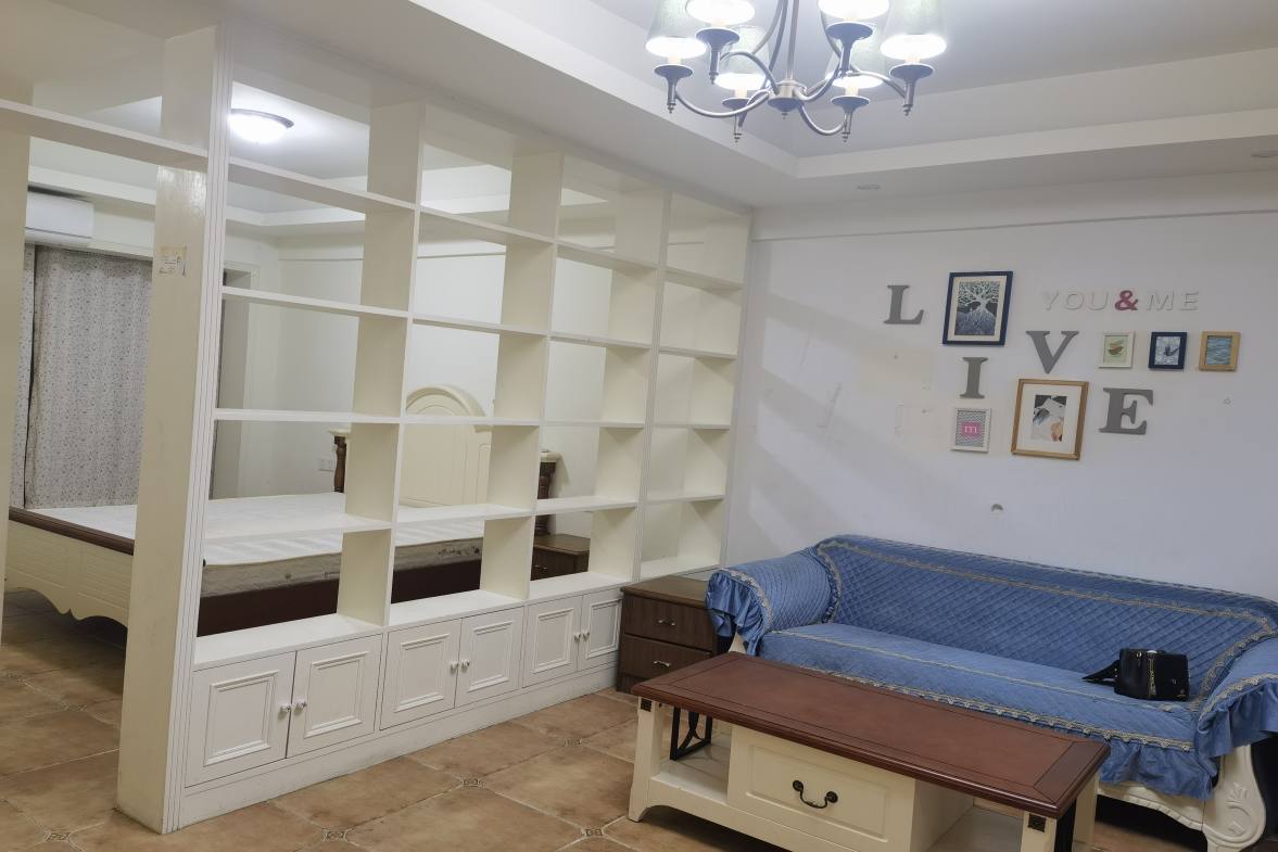 吉泰领寓 1室1厅1卫 1000.0元/月 吉泰领寓 1室1厅1卫 1000.0元/月室内图