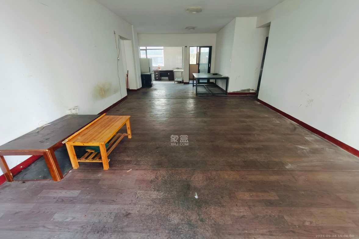 归心苑  5室2厅2卫   4000.00元/月室内图