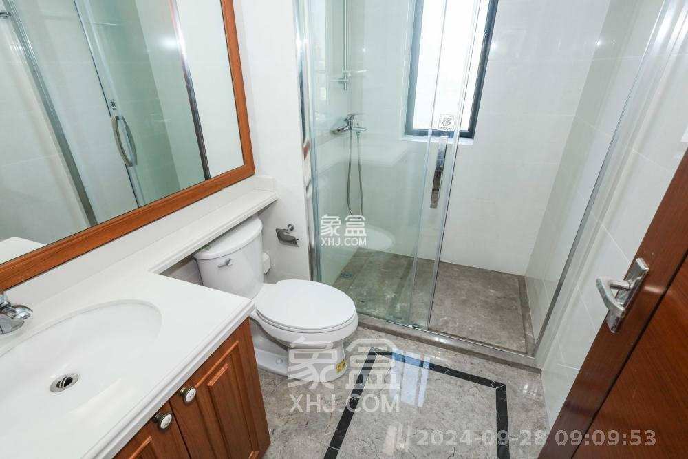 中海梅溪湖壹号  3室2厅2卫   2800.00元/月室内图