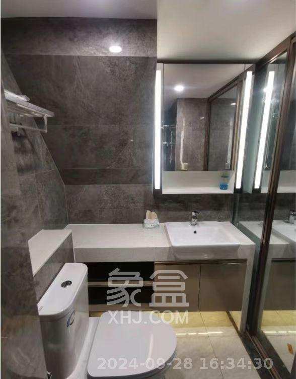 华远华时代  2室1厅1卫   3200.00元/月室内图
