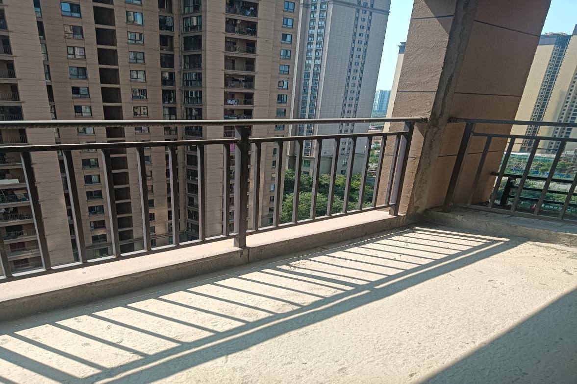 佳源罗马都市  4室2厅2卫   73.00万室内图