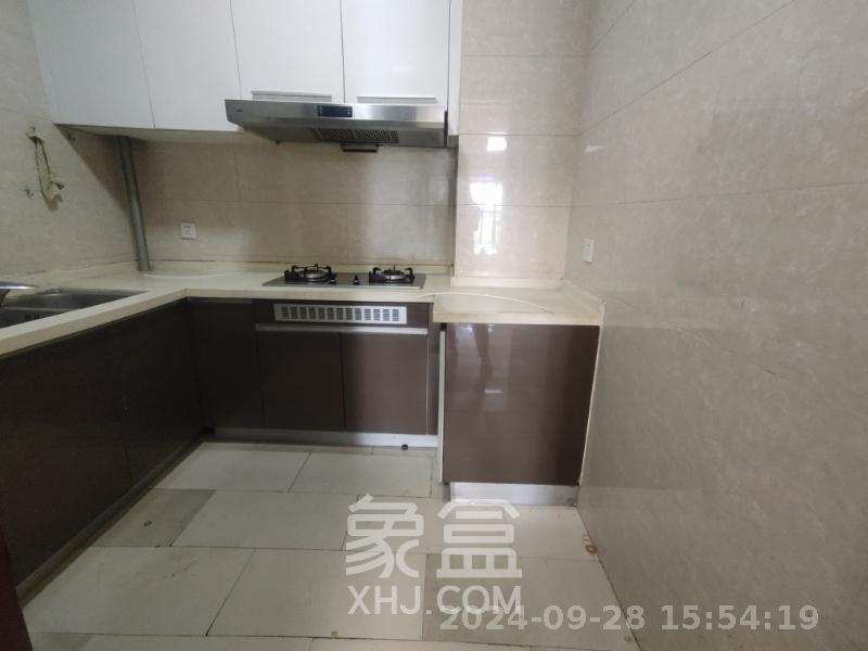中海国际三期  3室2厅1卫   2300.00元/月室内图1
