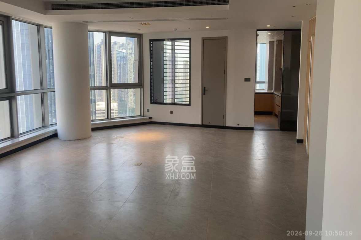 正荣梅溪紫阙台  4室1厅3卫   12000.00元/月室内图