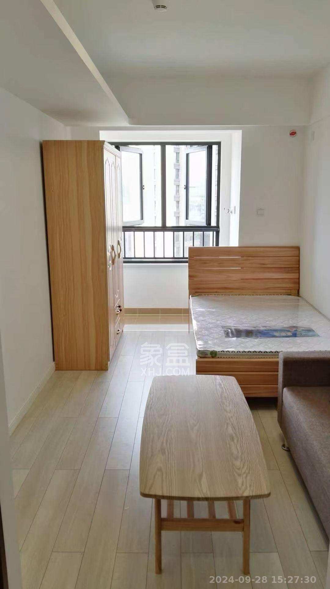 万科金域缇香  1室1厅1卫    1400.0元/月室内图