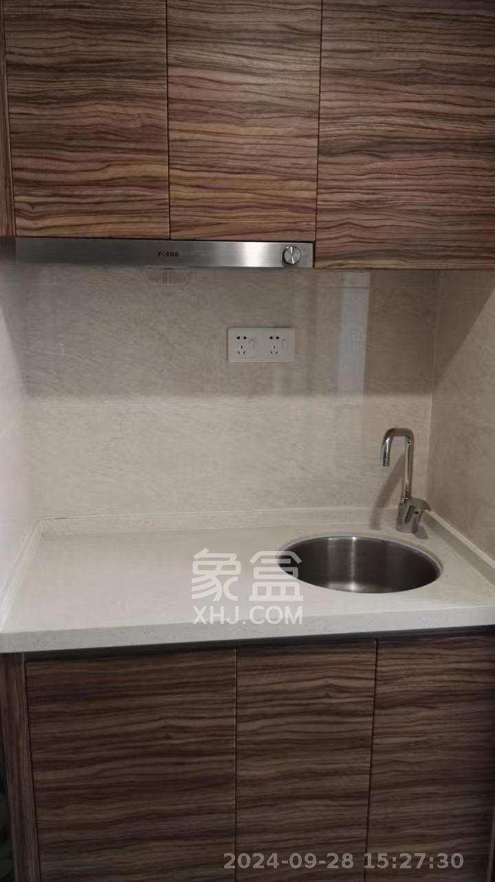 万科金域缇香  1室1厅1卫    1400.0元/月室内图