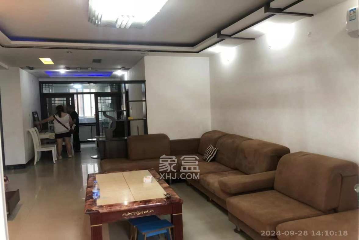 柠檬丽都  2室2厅1卫   2300.00元/月室内图