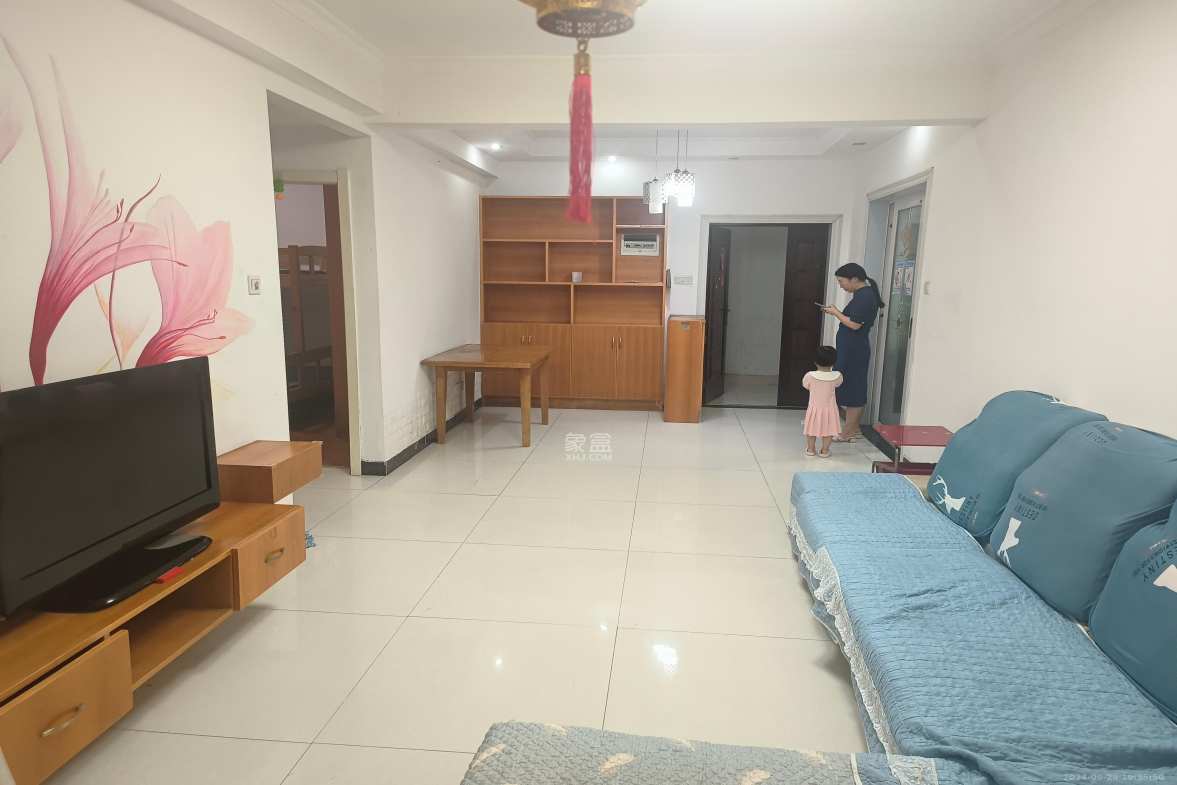 上东辛顿公寓  2室1厅1卫   2300.00元/月室内图