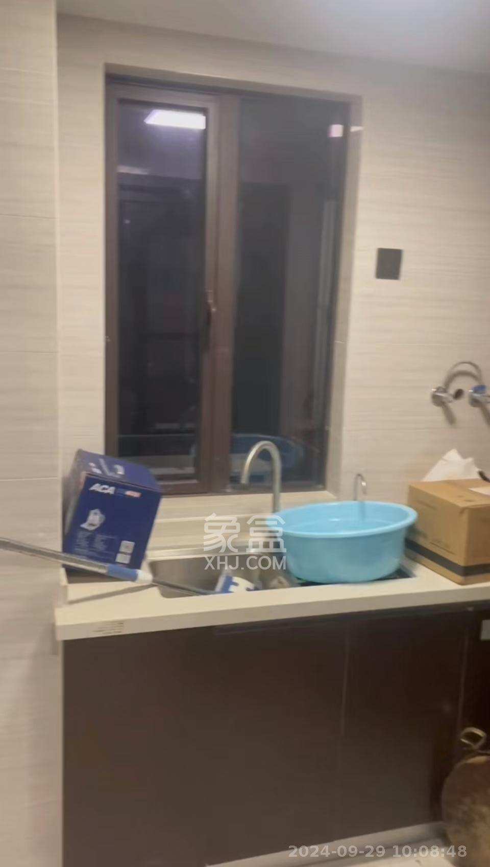 长沙美的麓府  3室2厅2卫   3400.00元/月室内图