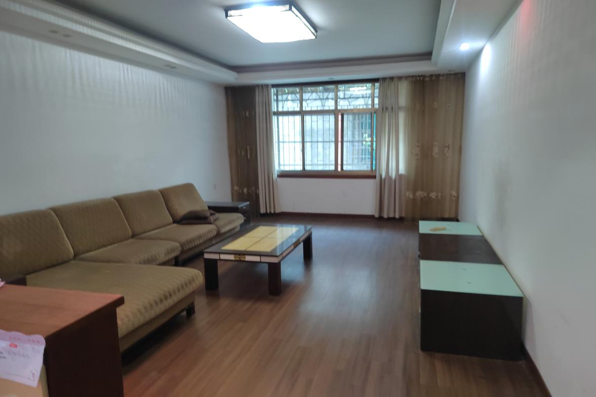 康复医院家属楼  2室1厅1卫    700.0元/月室内图