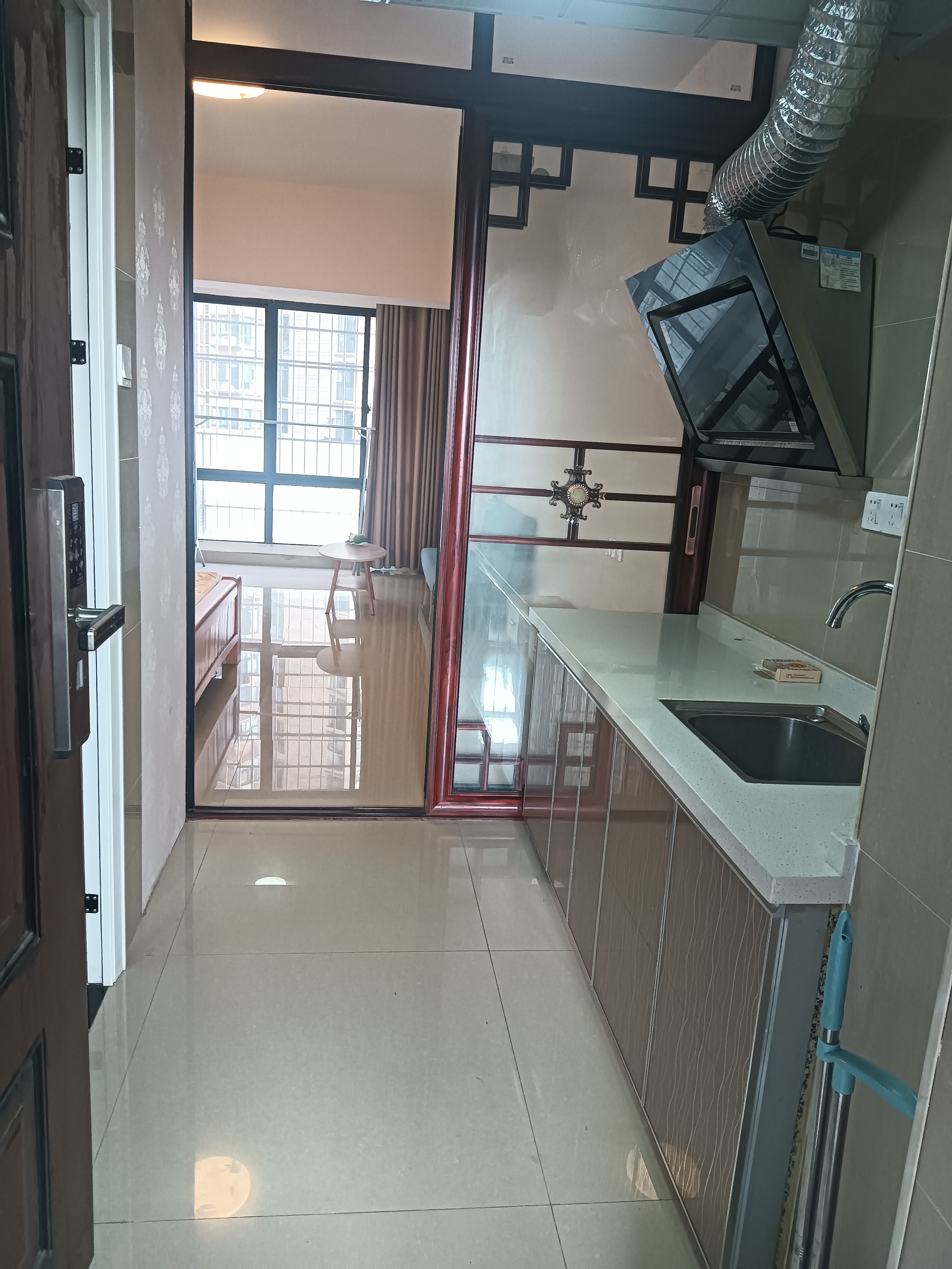 御江帝景  1室1厅1卫    1000.0元/月