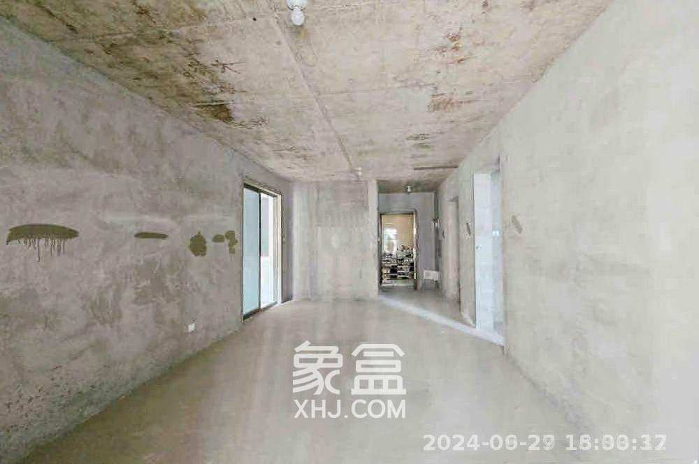 阳光城尚东湾青云苑  4室2厅2卫   1200.00元/月室内图