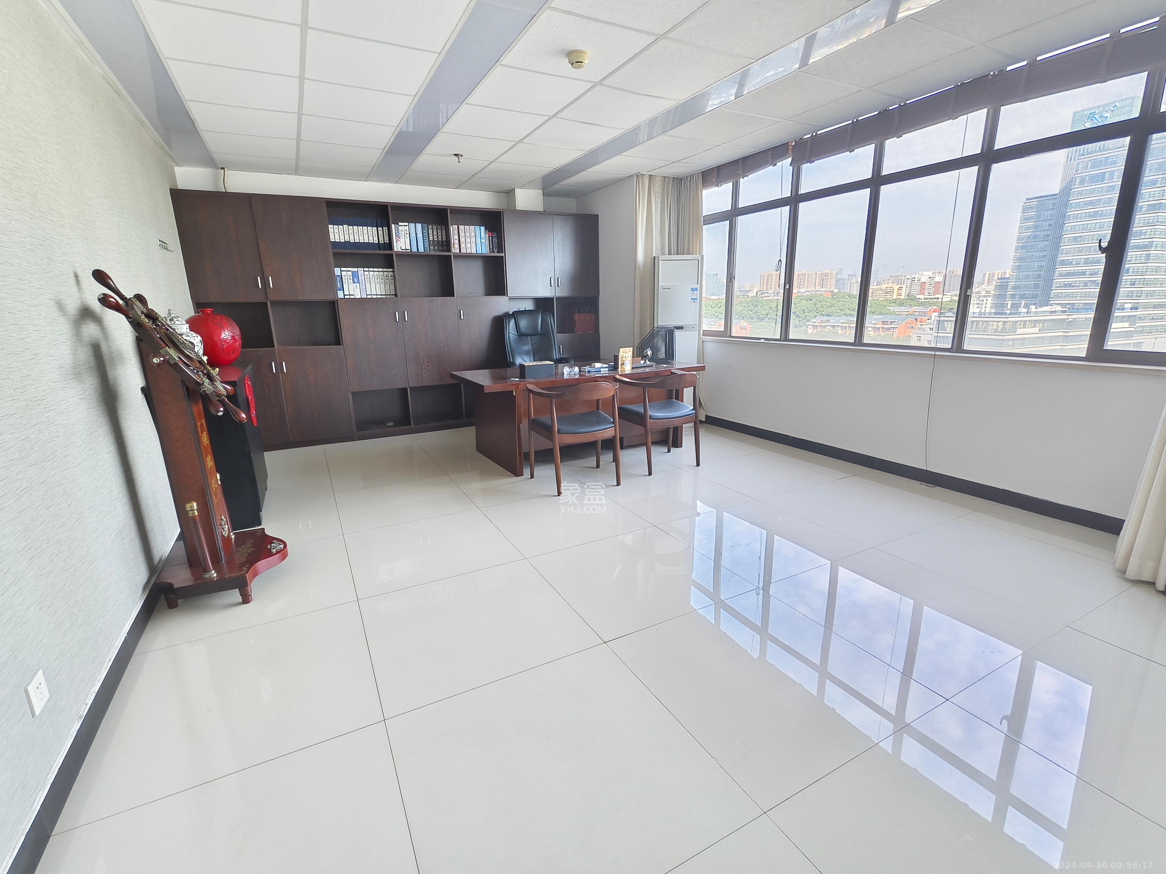 长盛上东区   253.0㎡      11500.0元/月