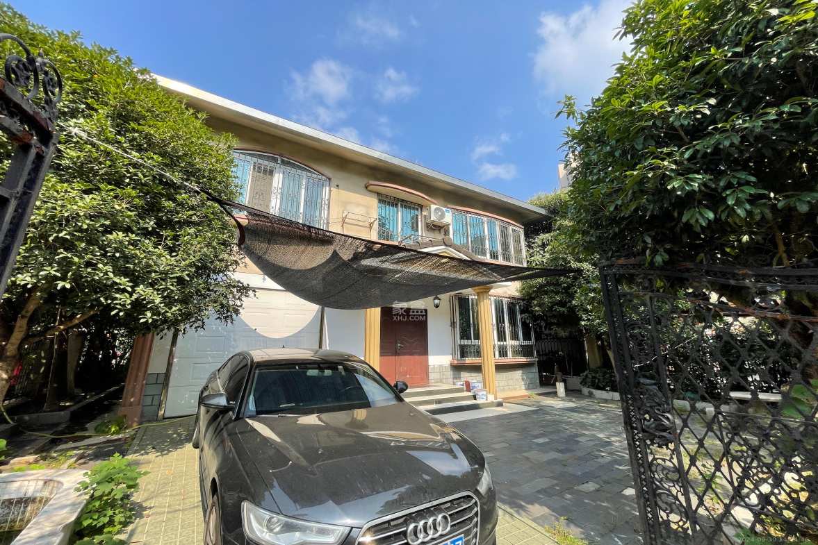 御景龙城  5室3厅3卫    7500.0元/月室内图1