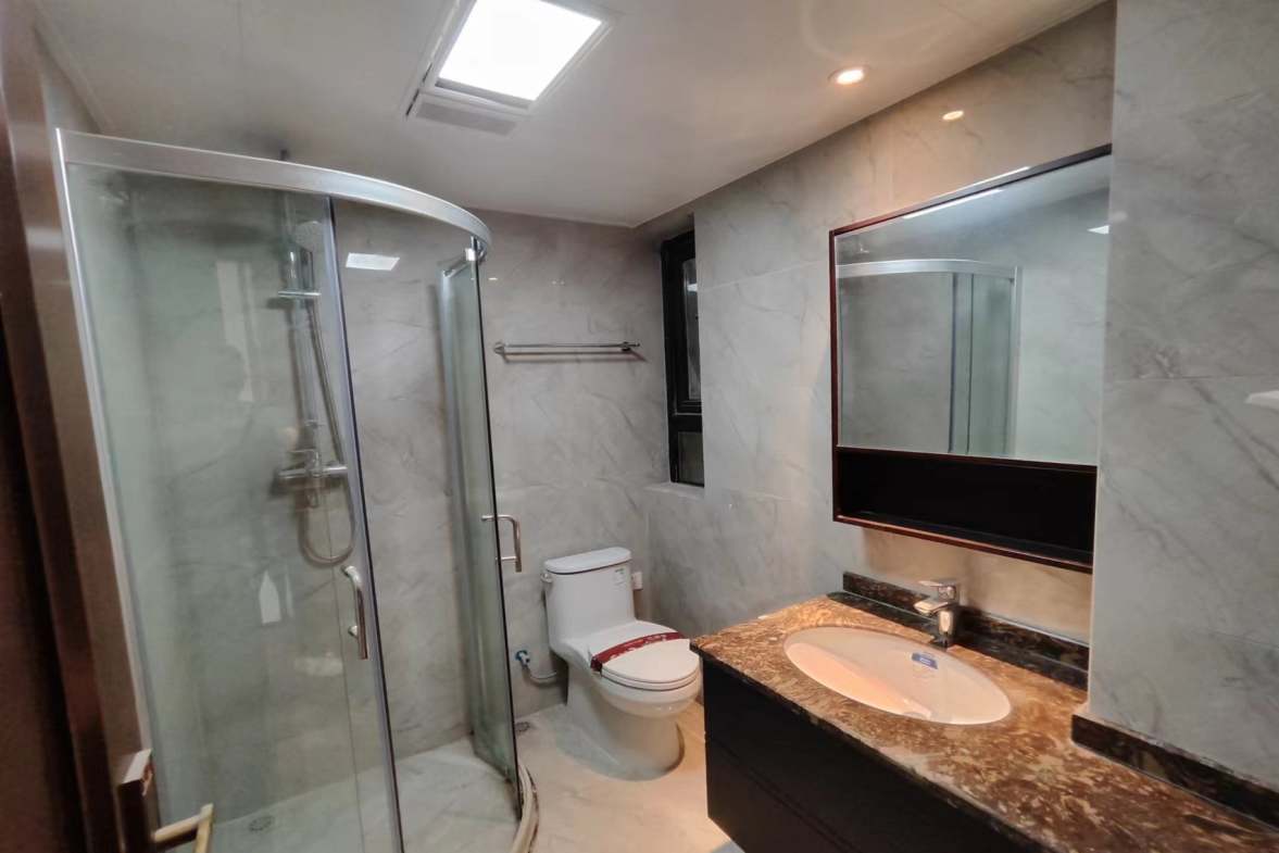 荣盛碧桂园铂悦府  3室2厅1卫    2000.0元/月 荣盛碧桂园铂悦府  3室2厅1卫    2000.0元/月室内图