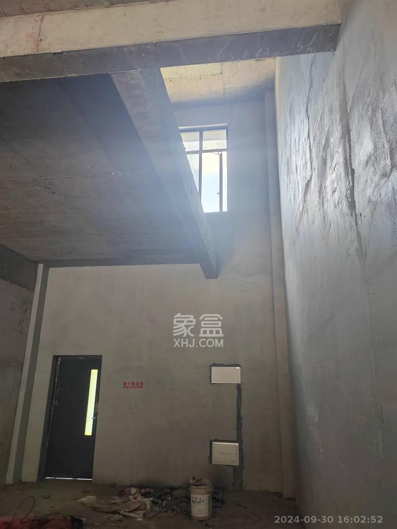 碧桂园翘楚棠   128.6㎡      8900.0元/月室内图