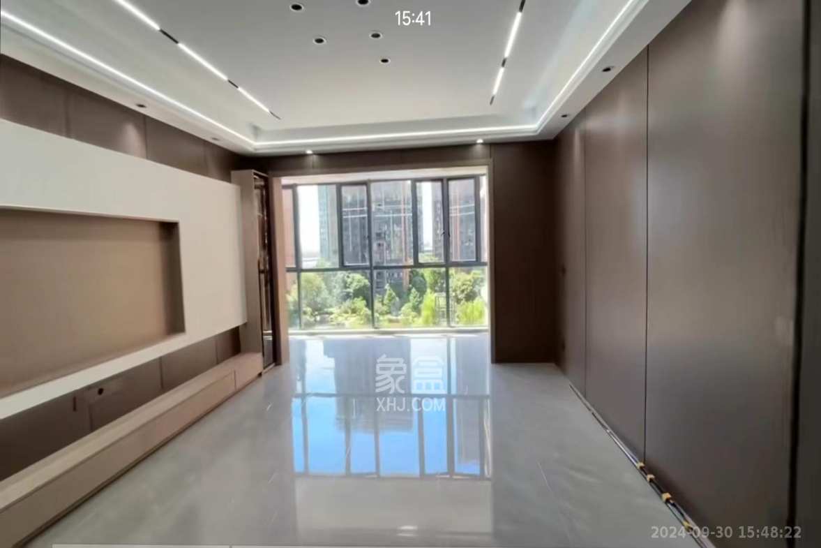 新景未来城  4室3厅3卫   59.80万室内图1